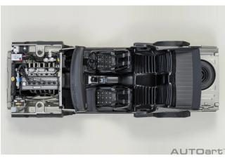 NISSAN SKYLINE 2000 GT-R (KPGC110) TUNED VERSION „CARBON BLACK BONNET“ silber AUTOart 1:18 Composite